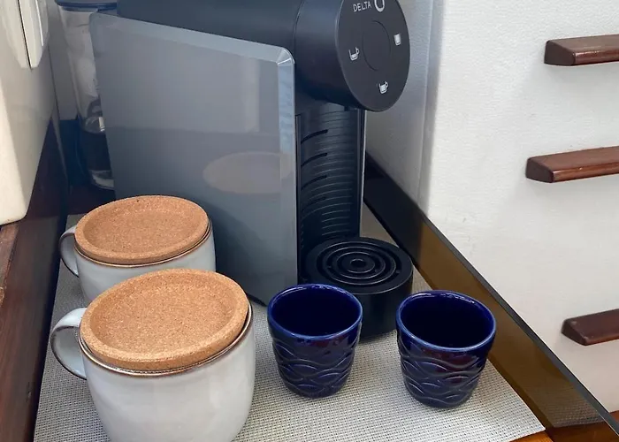 Charming Sailboat * Lisbon