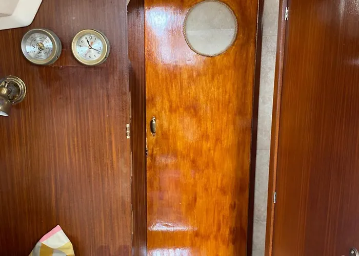 Charming Sailboat Botel Lisbon